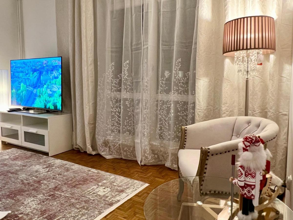 Louis & Elza Old Town Romantic Apartments Wroclaw Dış mekan fotoğraf